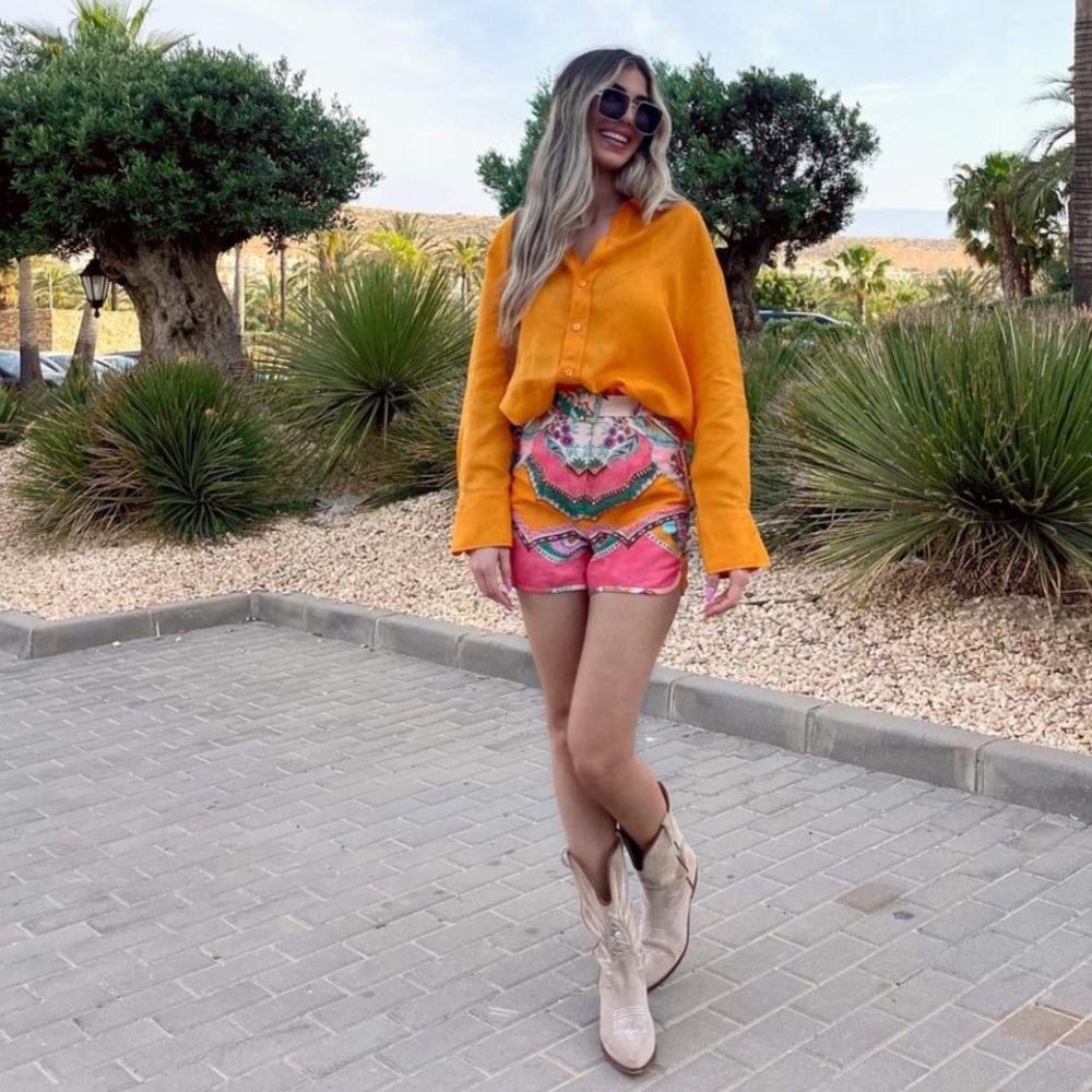 Zara linen blend printed shorts🏷💗💚 - Picture 2 of 9